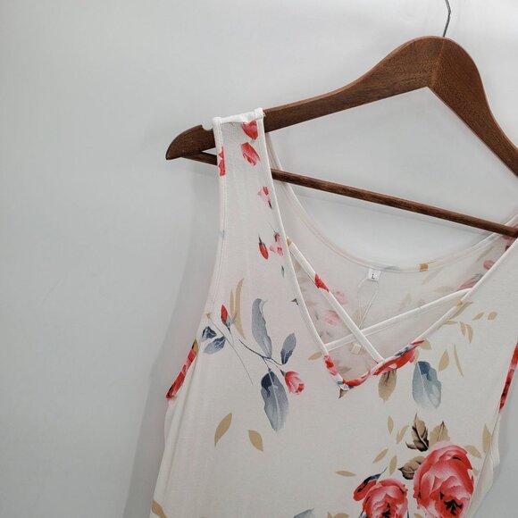 Floral Maxi Dress in White and Red - Picture 7 of 14